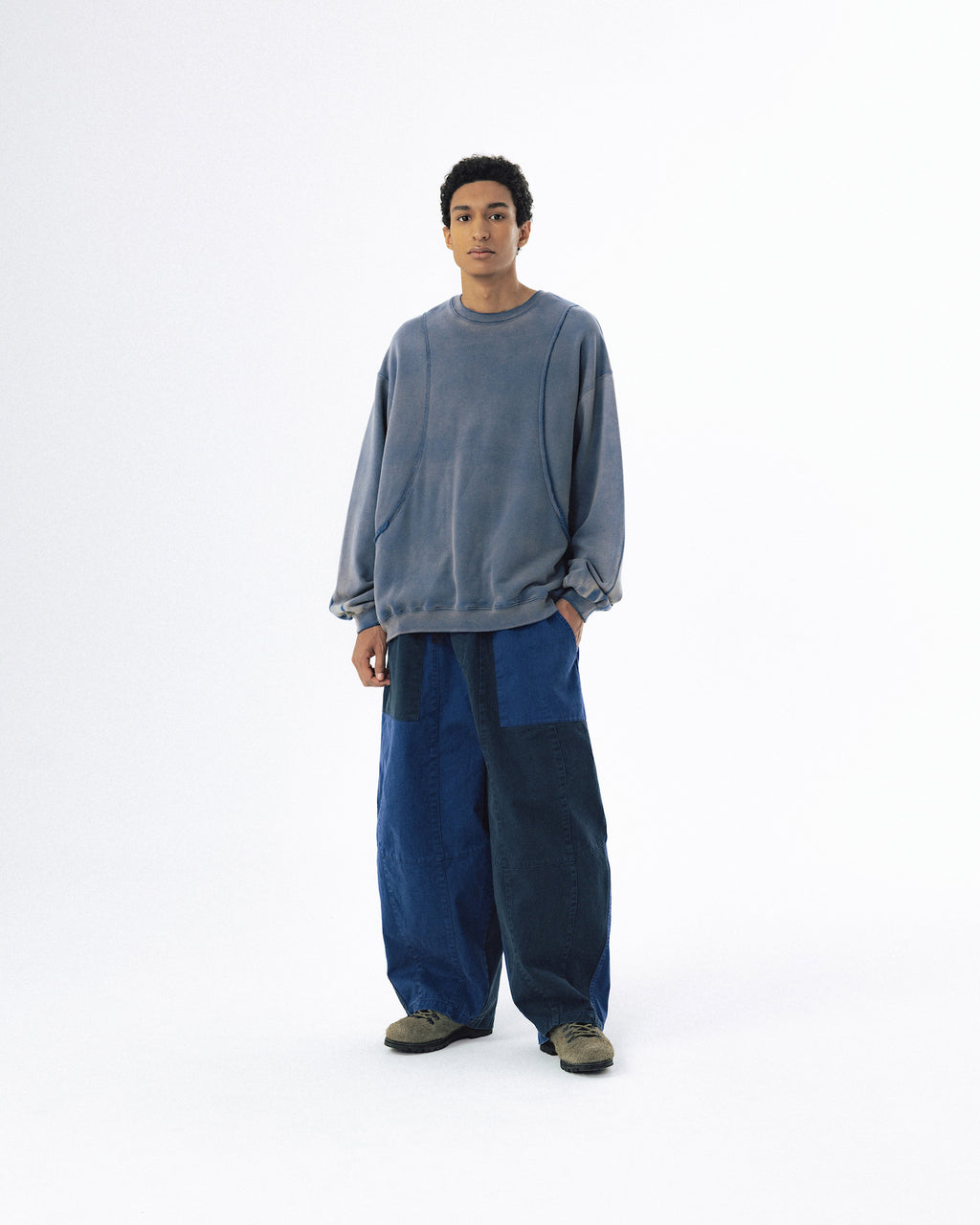 Curved Panel Washed Sweat Shirt - Blue
