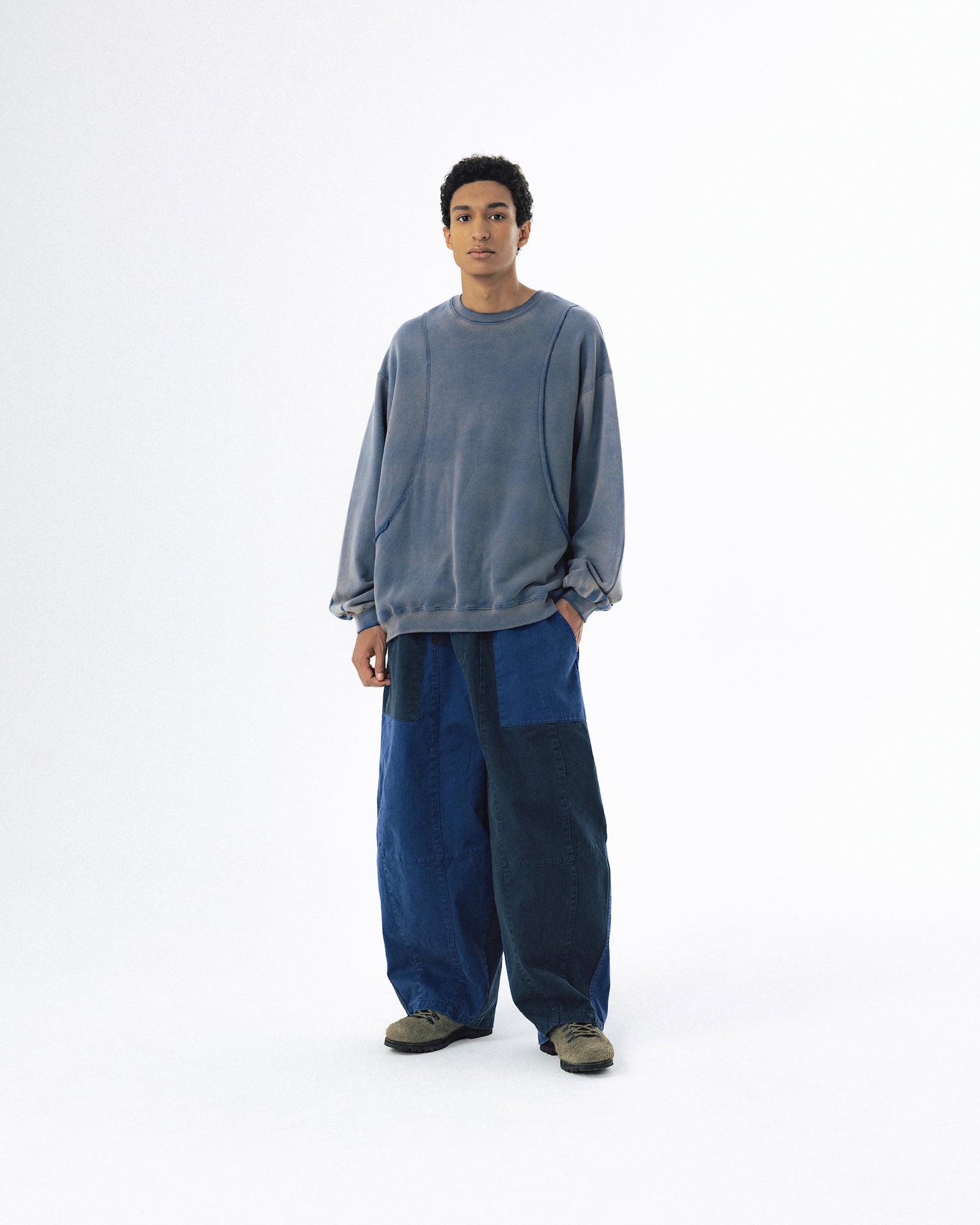 Curved Panel Washed Sweat Shirt - Blue