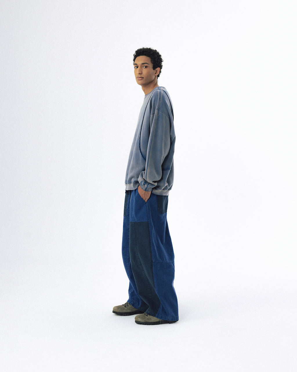 Curved Panel Washed Sweat Shirt - Blue