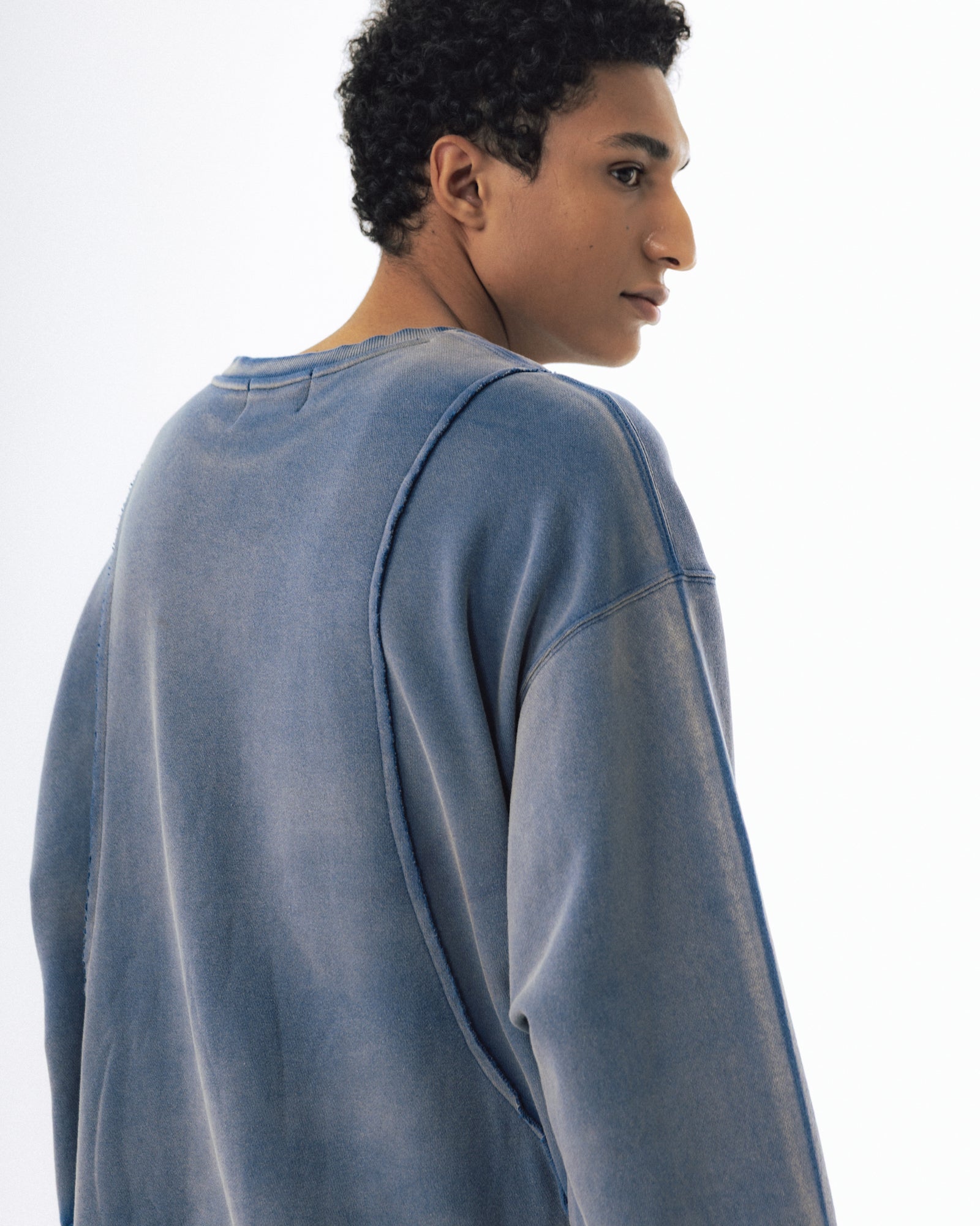 Curved Panel Washed Sweat Shirt - Blue