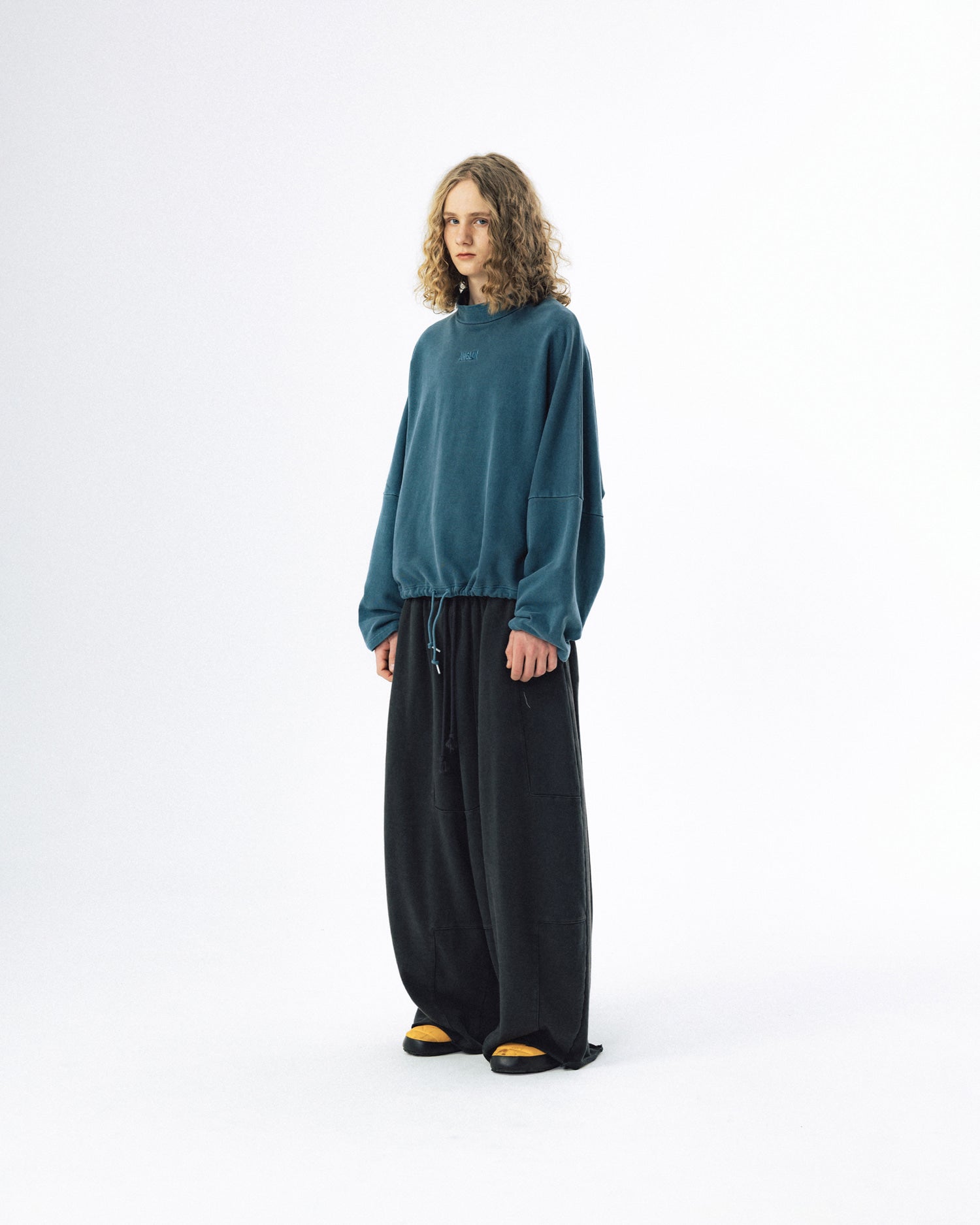 Pigment High-Neck Sweat Shirt - Washed Navy