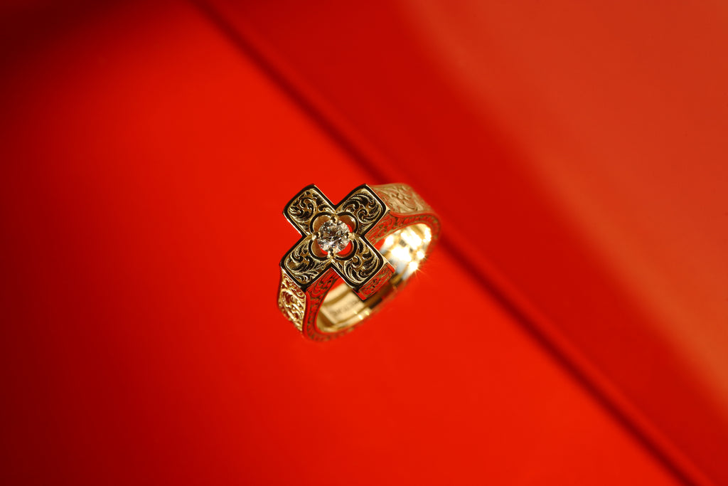 Gold kiki I