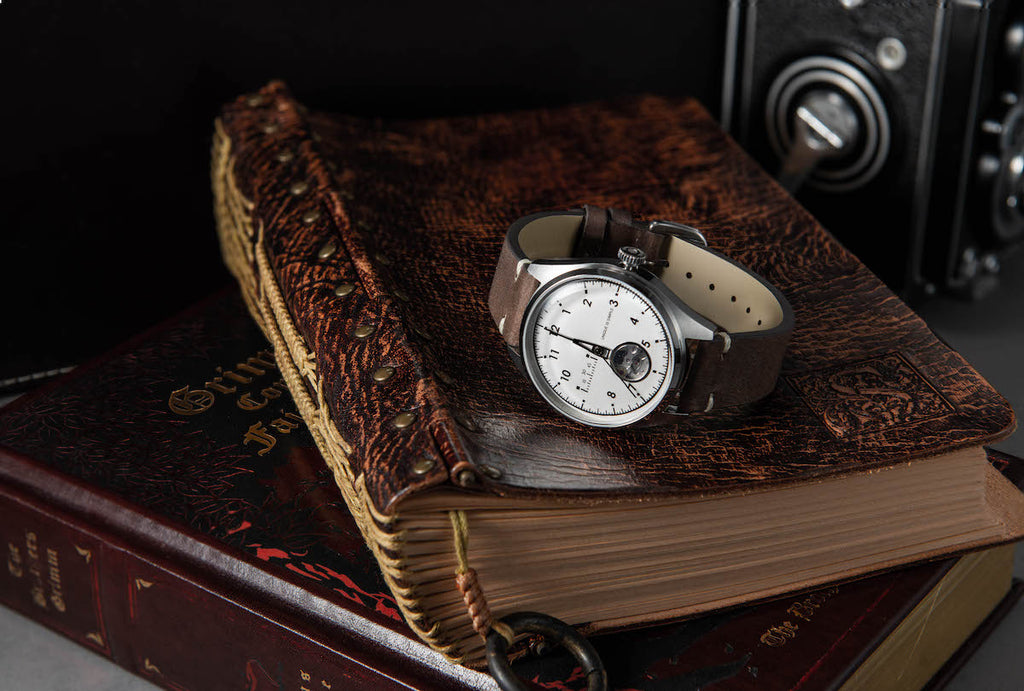 Time Ruler - Chalk White