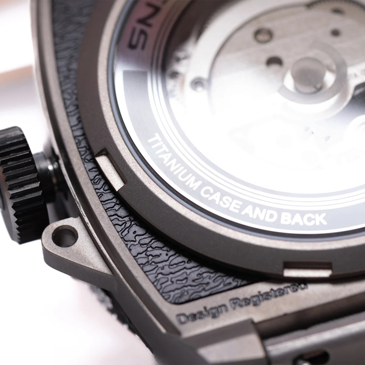 AVL III - Titanium